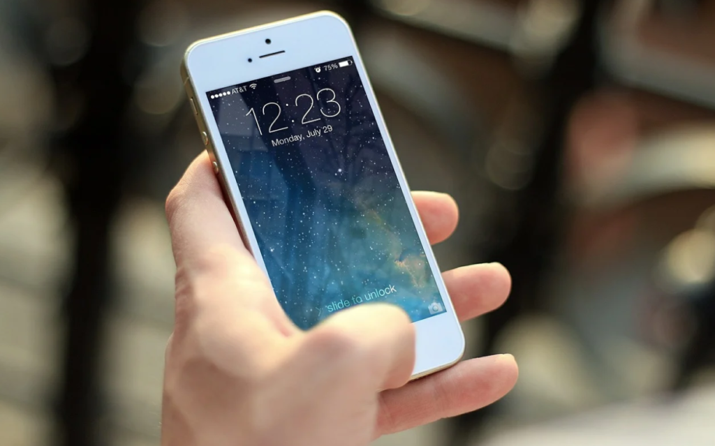 iPhone