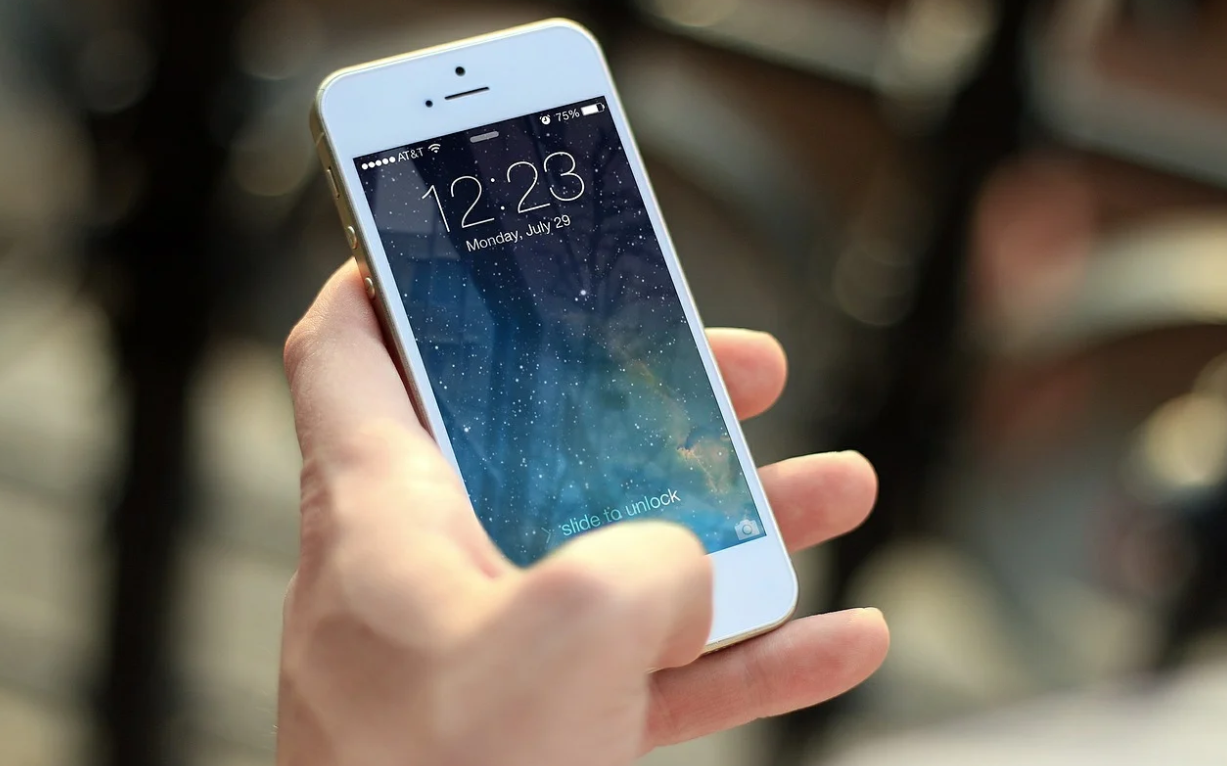 iPhone